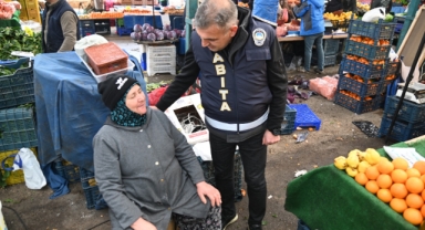 Perşembe Pazarı’nda ‘Hoş Geldin Masası’ hizmete girdi