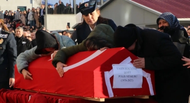 Yalova'daki IŞİD operasyonunda şehit olan polisler için tören düzenlendi