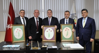 Başkan Dutlulu'dan Pazarcılar Odası’na müjde!