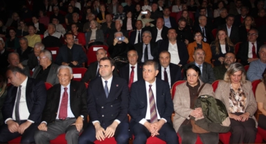 CHP İzmir'den Uğur Mumcu için anlamlı anma töreni!