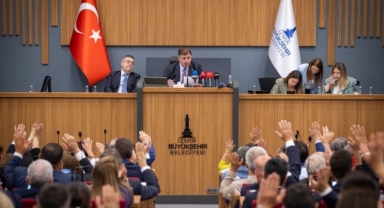 İzBB Meclisi'nde SGK borçları tartışıldı!