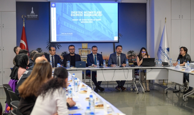 İzmir esnafı için ortak akıl masası