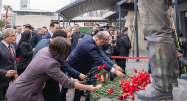 İzmir’in şehitleri Fethi Sekin ve Musa Can unutulmadı