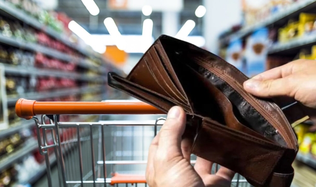 KAMU-AR'ın çalışmasına sendikadan değerlendirme: Asgari ücret 26 gün yetiyor!