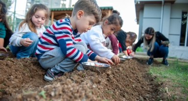 Karşıyaka yeşil bayrak yolunda