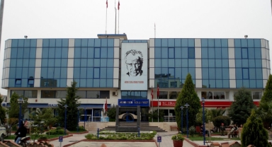 Katı atık bedellerindeki artışa belediyeden ‘zorunluluk’ savunması!