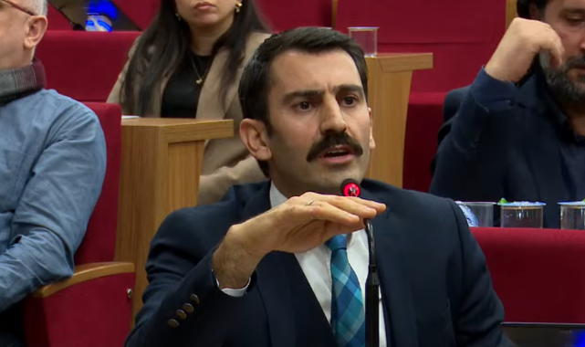 AK Partili Kişili'den '6 Şubat' çıkışı: Asrın felaketi diyoruz, siyaset yapıyorsunuz!