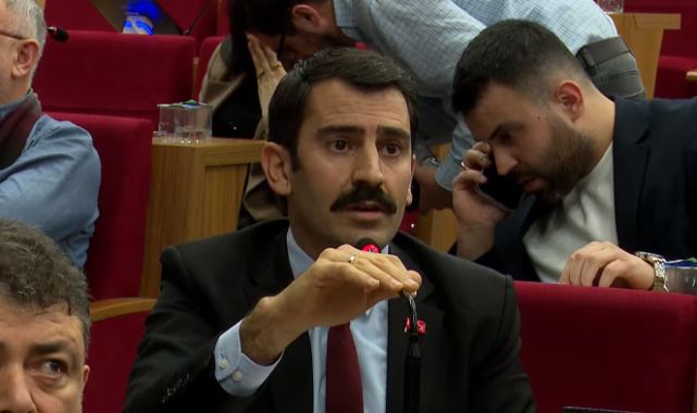 AK Partili Kişili'den 'altyapı' çıkışı: Sanayi esnafının işleri arttı!