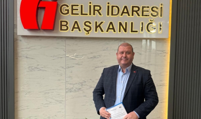 Başkan Çiçek Ankara'dan Eli Dolu Dönüyor