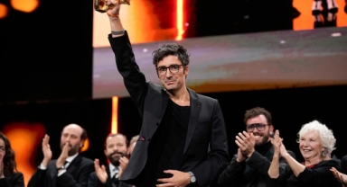 Berlin'de Altın Ayı ödülü Türk sinemasının oldu