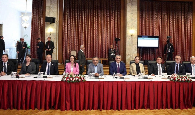 CHP, süreç komisyonuna düştüğü şerhi açıkladı!