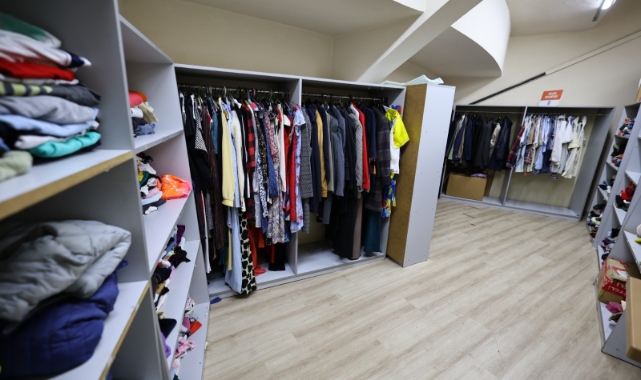 Efes Selçuk'ta dayanışma merkezi: Sosyal market