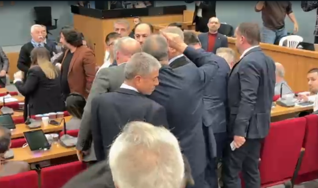 Gerginlik sonrası CHP Grubu'ndan sert açıklama: Tasarlanmış Provokasyon 