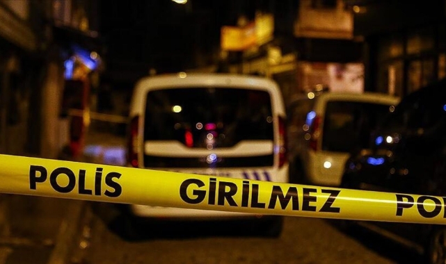 İzmir'de kıskançlık cinayeti: Polis kılığıyla eve gitti, kurşun yağdırdı!