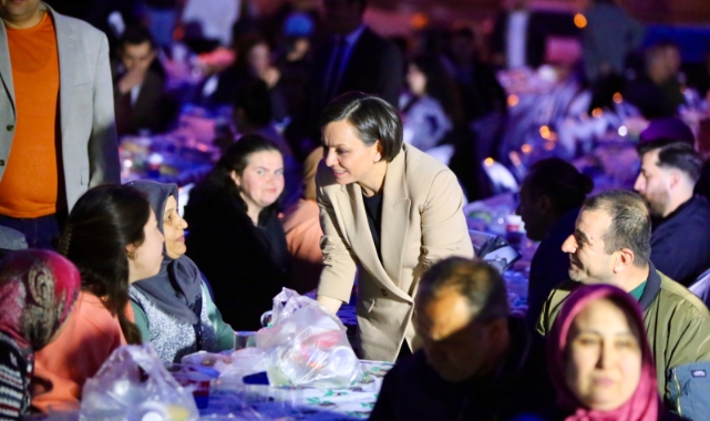 Karabağlar ’da Ramazan Bereketi Ortak Sofralarda Paylaşılacak