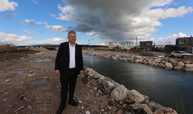 Urla’nın dört bir yanında eş zamanlı çalışmalar devam ediyor