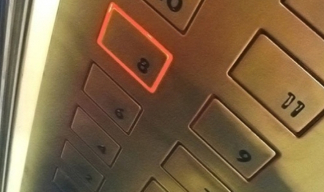 3 bin riskli asansör için uyarı: Kesinlikle kullanmayın!