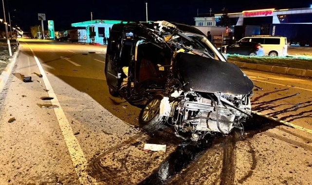 Afyonkarahisar'da feci kaza: 23 yaşındaki genç hayatını kaybetti!