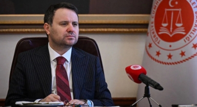 Akın Gürlek, iddiaları yalanladı, tapu kayıtlarını paylaştı!