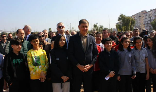 Başkan Tugay, CV verenlere seslendi: Ben işe almıyorum!