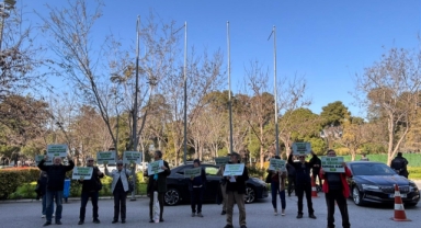 Basmane Çukuru gerginliği sürüyor: Kültürpark Platformu, meclis önünde eylem yaptı!