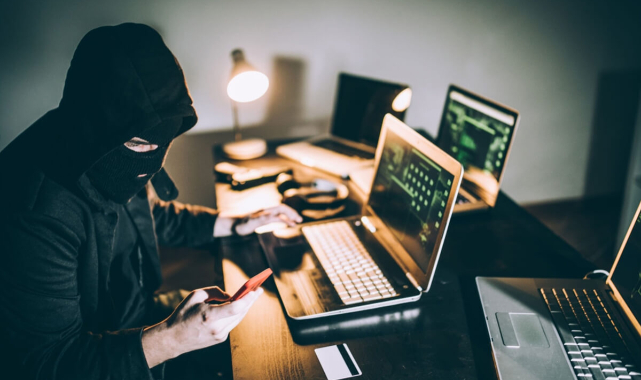 'Belediyede işe yerleştirme' vaadiyle dolandırıcılık... 390 şüpheli yakalandı!