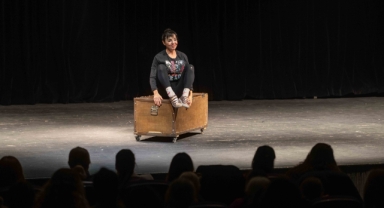 Bornova’da 8 Mart Haftası kadınların hikâyeleriyle sahneye taştı