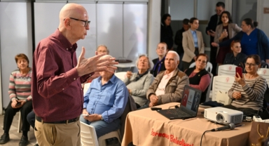 Bornova’nın çınarları yapay zekayla tanıştı