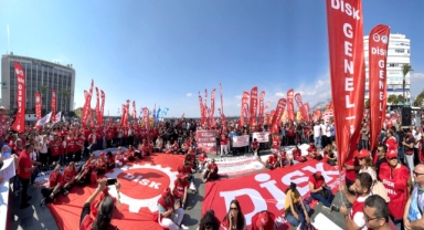 DİSK - İzBB görüşmesinde ödeme takvimi belli oldu!