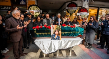 Genç gazeteci Burcu Yanar, son yolculuğuna uğurlandı!