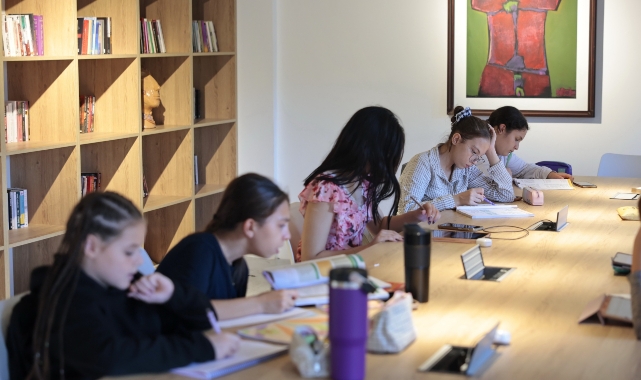 Güzelyalı’dan Toros’a: Bilginin ışığı Cumhuriyet Kütüphanelerinden yayılıyor