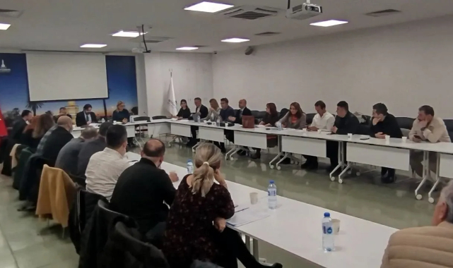 İzBB'den yeni teklif gelmedi: Sendika, Başkan Tugay ile görüşme talep etti!