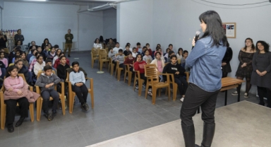 İzmir’de çocuklar iklim için ayakta