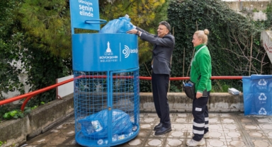 İzmir’de geri dönüşüm atağı evlerden sanayiye yayılıyor