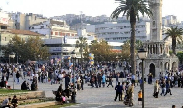 İzmir'in istihdam rakamları açıklandı: İşsizlik 10,6'ya düştü!