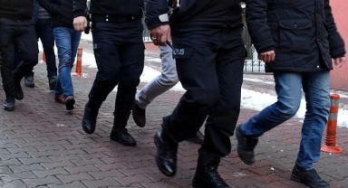 İzmir'in merkezinde 3 ayrı uyuşturucu operasyonu!