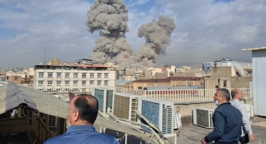 Tahran Belediye Başkanı Zakani: 9 bin nokta hedef alındı