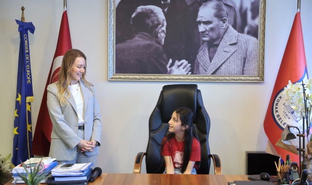 Başkan Mutlu makamını çocuklara devretti