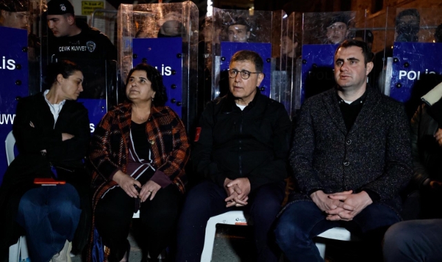 Başkan Tugay’dan İzmirlilere davet: Yapabildiğimiz en büyük kalabalıkla…