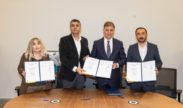 Başkan Tugay: Hep beraber İzmir’e hizmet etmenin onurunu yaşıyoruz