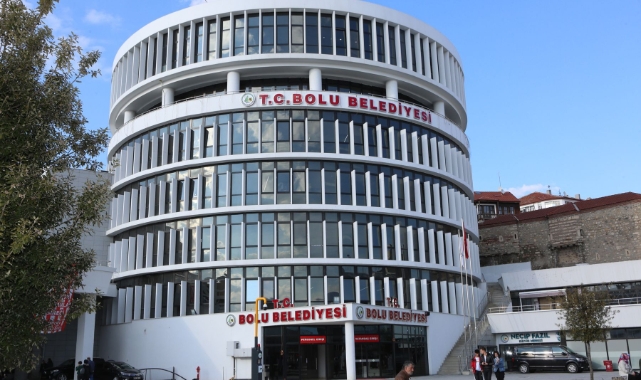 Bolu Belediyesi'ne operasyon: 3 kişi adliyeye sevk edildi