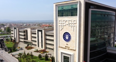 Bursa Büyükşehir Belediyesi AKP’ye geçti!