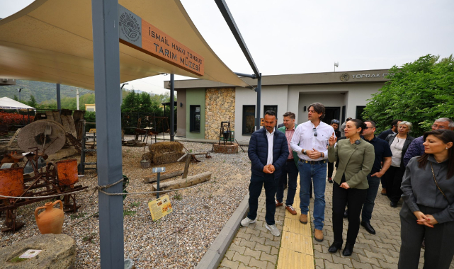 CHP'li Solakoğlu, Efes Selçuk'ta: Tarımda Köy Enstitüsü modelini yeniden kuracağız