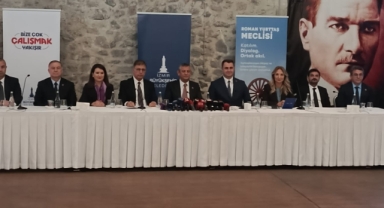 CHP Lideri Özel’den İzmir’de ‘eşit yurttaşlık’ vurgusu!