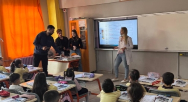 Dokuz Eylül Rotaract Kulübü’nden Çocuklara Ağız ve Diş Sağlığı Farkındalığı