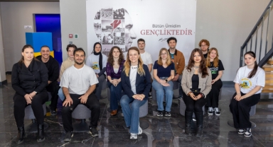 Ferdi Zeyrek Gençlik Merkezi’ne gençlerden tam not