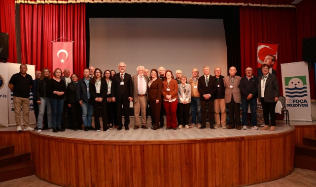 Foça’da tarımın geleceği masaya yatırıldı: Gediz kirlendi, araziler bölünüyor!