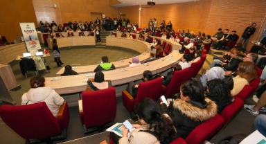 Gaziemir Belediyesi’nden istihdama tam destek: CV Bank 2 yılda 2 bin 171 kişiye iş kapısı açtı