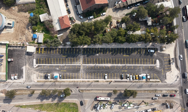 Gaziler Caddesi’ne 154 araçlık ücretsiz otopark hizmete girdi