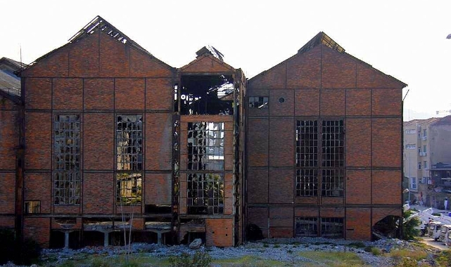 HKP'den 'Elektrik Fabrikası' çıkışı: Parababalarının lüks projelerine meze yapıyorlar!